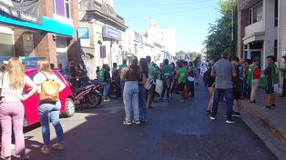 Anses cerró delegaciones de Feliciano, San Salvador y Federal. PAMI despidió empleados en ocho ciudades. Hoy realizan protesta frente a Anses Paraná