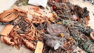 El material encontrado respondías en muchos casos al alumbrado público, cables de la EPE y medidores de Aguas Santafesinas