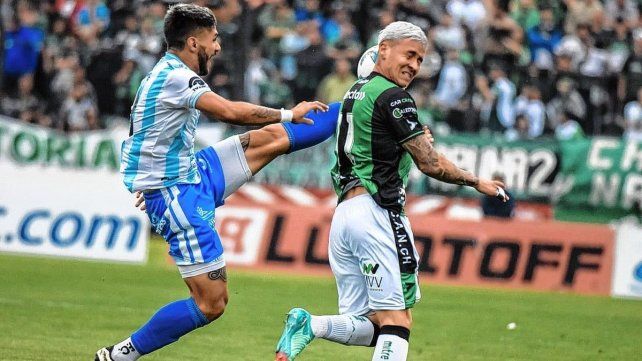 Nueva Chicago doblegó a Gimnasia y Tiro y volvió escaparse de Colón en la cima