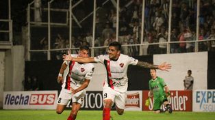 Tarragona es buscado por Uni&oacute;n, pero en Patronato har&aacute;n el esfuerzo por retenerlo.