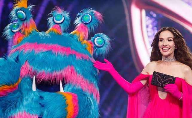Natalia Oreiro es la conductora del ciclo de entretenimiento del prime time de Telefe.