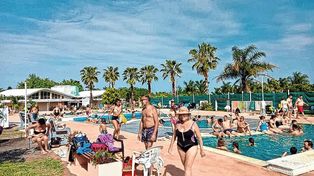 El servicio Termas en Entre Ríos está atravesando por un período de reactivación, y en este mercado por servicios y desarrollo, el complejo de María Grande es uno de los más elegidos en la temporada estival.