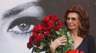 Nápoles declaró ciudadana honoraria a la mítica actriz Sofía Loren