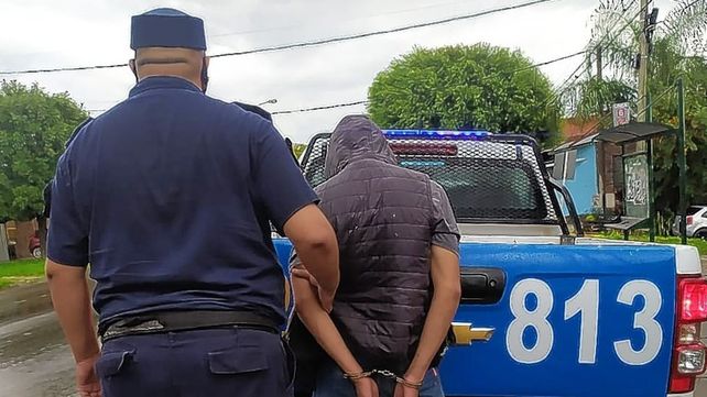 Robó una moto y se enojó con la Policía porque lo allanó&nbsp;