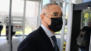 El ex ministro Marcelo Sain disparó con munición gruesa contra sectores de la policía y la política provincial.