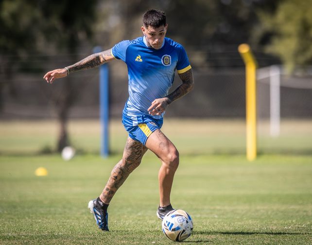 Después de hacer mucha fuerza para llegar como refuerzo, el Gato Ávila tendrá la chance de jugar su primer partido.