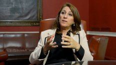 La intendenta Mónica Fein cargó contra los legisladores santafesinos que no defienden la provincia. La intendenta Mónica Fein cargó contra los legisladores santafesinos que no defienden la provincia.
