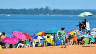 Con playas, termas y eventos, San José ya recibe a turistas de diferentes lugares