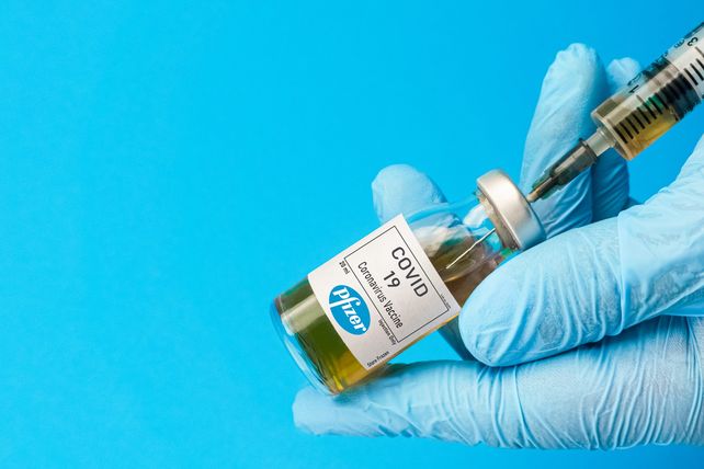 La vacuna de Pfizer ya se aplica en 91 países. Brasil la sumó a la Coronavac