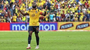 Ecuador ganó de local con tantos de Enner Valencia.