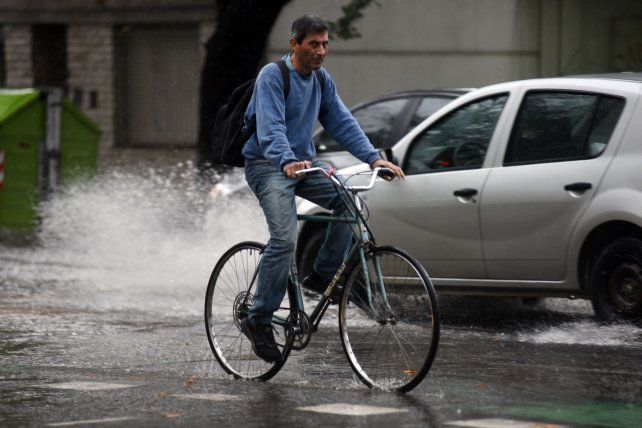 El tiempo en Rosario: el SMN anuncia un viernes pasado por agua