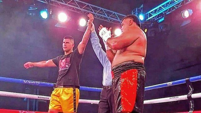 Jonathan Vergara ganó por KO en el segundo asalto ante Pitbull Villarruel.