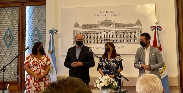 Celia Arena juró como ministra de Gobierno