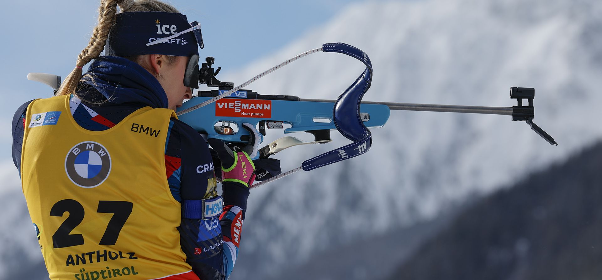 La noruega Ingrid Landmark Tandrevold en el campo de tiro antes de comenzar un biatlón, prueba individual corta de 12,5 kilómetros de la Copa Mundial femenina, en Antholz-Anterselva, Italia, el jueves 18 de enero de 2024. (Foto AP/Alessandro Trovati) La noruega Ingrid Landmark Tandrevold en el campo de tiro antes de comenzar un biatlón, prueba individual corta de 12,5 kilómetros de la Copa Mundial femenina, en Antholz-Anterselva, Italia, el jueves 18 de enero de 2024. (Foto AP/Alessandro Trovati)