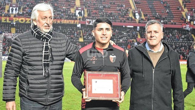 Exdirigentes de Colón salen al cruce del reclamo de Farías: Todo está documentado