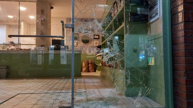 El local asaltado en el centro santafesino