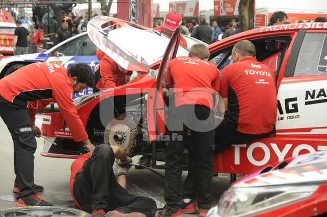 Las imágenes que dejó el Súper TC2000 en un domingo distinto