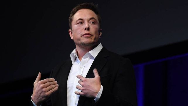 El precio del bitcoin se desplomó luego de un anuncio de Elon Musk