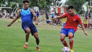 Unión hace su estreno ante Belgrano en la Serie del Río de la Plata