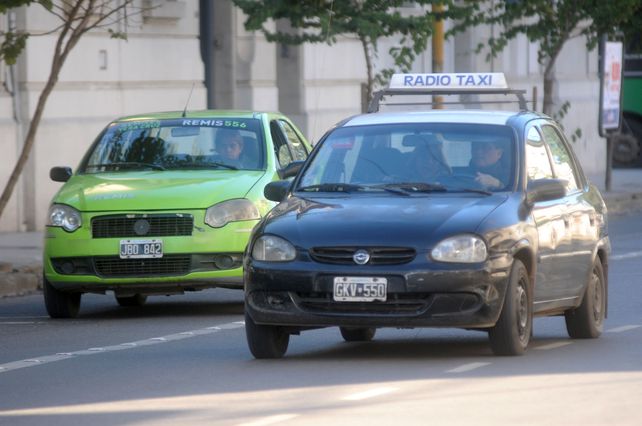 Se extiende el plazo de inscripción para aspirantes a licencias de taxis y remises
