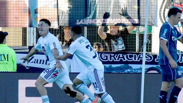 Independiente cayó ante Riestra y complicó su clasificación en el Apertura