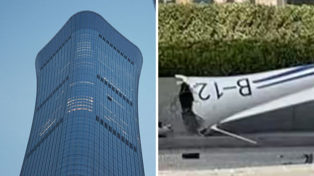 El impacto de la avioneta contra el edificio de 528 metros de altura