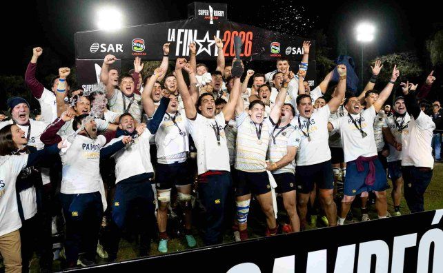 Pampas venció 26-17 a Dogos XV y gritó campeón por primera vez.
