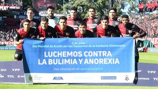 Arriba: Bruno Pittón, Lucas Hoyos, Guillermo Ortiz, Gustavo Velázquez y Jorge Recalde. Abajo: Iván Gómez, Ramiro Sordo, Cristian Ferreira, Juan Sforza, Brian Aguirre y Jherson Mosquera.