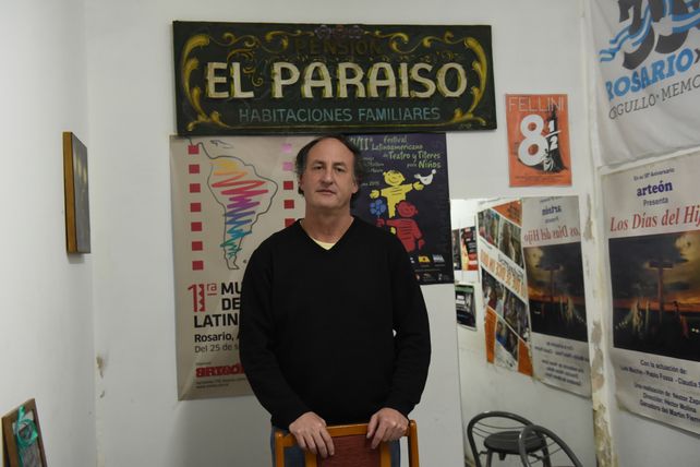 Ariel Borenstein, uno de los directores del documental, llegó a Rosario para presentar el film.