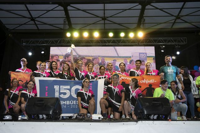 Cientos de deportistas de Timbúes cerraron las actividades del año con una gran fiesta