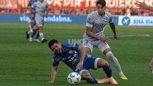 Unión no pudo quebrar a Godoy Cruz y añadió otro empate que suma muy poco en la lucha por la permanencia
