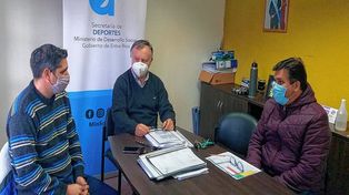 Reunión entre el secretario de Deportes, José Gómez, y el director de Deportes de Villaguay, Matías Beltrame.