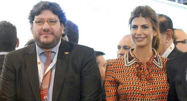 Denuncian a Juliana Awada y al ministro Avelluto por contrataciones irregulares