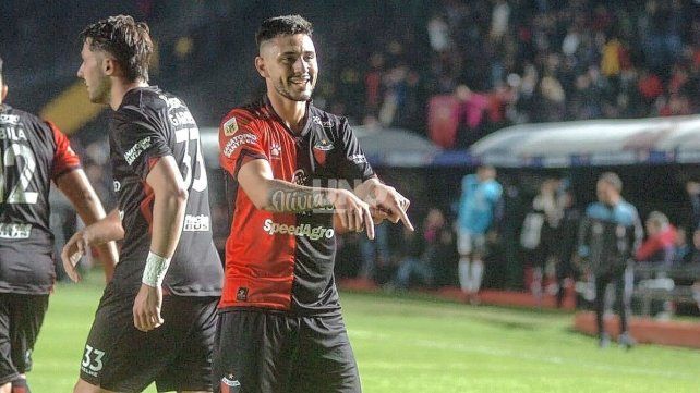 Colón cederá a Sandoval a Quilmes