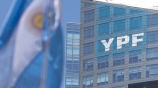YPF: la Justicia de EEUU suspendió las demandas y benefició a Argentina