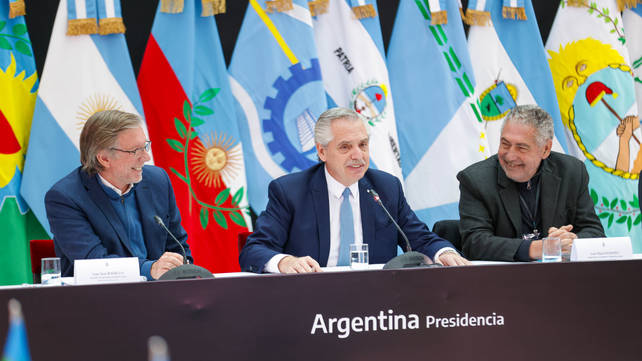 Alberto Fernández bromeó con la cantidad de desafíos que tuvo que afrontar desde que es presidente