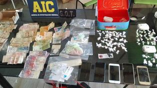 Droga fraccionada y dinero en Roldán. Casos así pasan de la Justicia federal al manejo de fiscales provinciales de flagrancia desde el viernes.&nbsp;