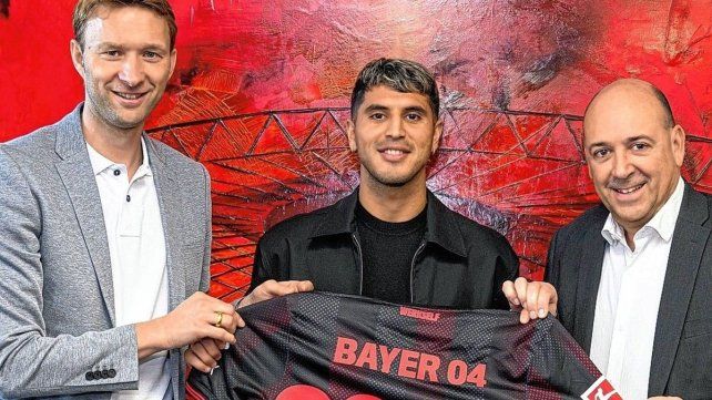 Exequiel Palacios renovó contrato con Bayer Leverkusen hasta junio de 2030.