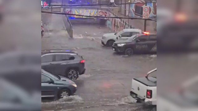 Un intenso temporal azotó Buenos Aires y granizó en varias zonas