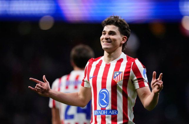 Julián Álvarez se despachó con un doblete para el Atlético de Madrid.