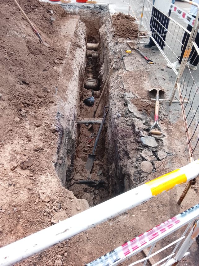 Zona noroeste: dos obreros internados con graves quemaduras por una descarga eléctrica