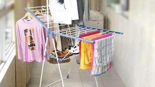 Secado arcoiris es el truco japones para secar la ropa en los interiores y sortear la humedad