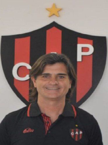 Oficial: Rubén Forestello es el nuevo DT de Patronato