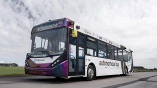 Escocia estrena la primera línea de colectivos sin chofer