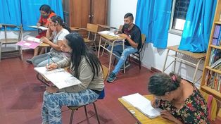 En Los Nazarenos, los estudiantes tienen acceso a la educación, pero a la vez brindan una gran lección de vida