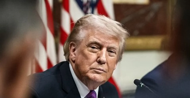 Trump amenaza a Irán con una destrucción total y ataques de extrema dureza