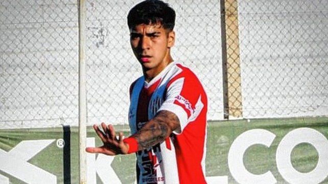 Tomás Lavezzi empieza a escribir con Unión su propia historia Tomás Lavezzi empieza a escribir con Unión su propia historia