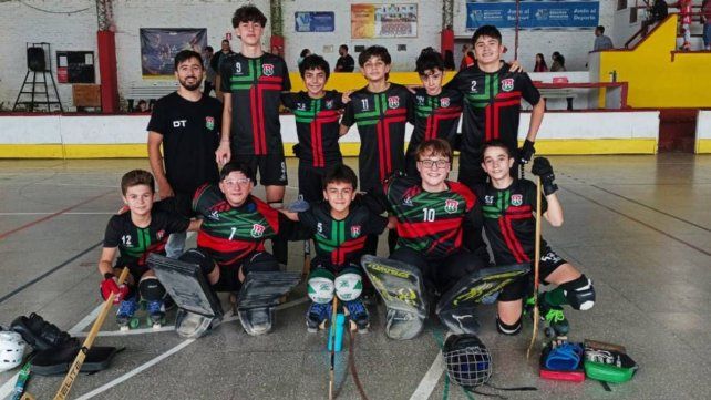 El equipo de cadetes masculino de hockey sobre patines del club Recreativo de Paraná planea participar del Campeonato Argentino en San Juan