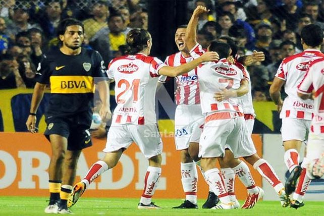 Batacazo y goleada: Unión venció 3 a 1 a Boca en la vuelta de Riquelme