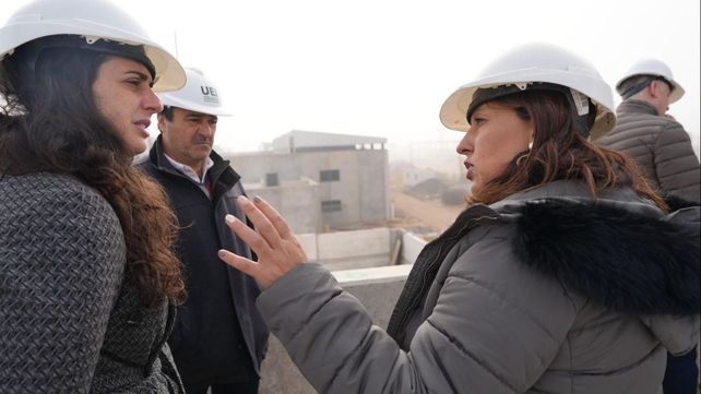 La comitiva chilena estuvo integrada por representantes de la Embajada de Chile y funcionarios de los ministerios de Obras Públicas y de Justicia y Derechos Humanos.